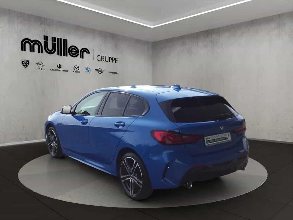 BMW 118 d M SPORT LED HIFI AHK KOMFORTZUG 03/2020-photo-2