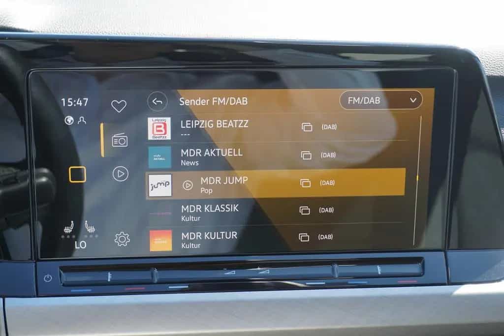 Volkswagen Golf VIII 1.5 TSI Life LED Navi App-Connect ACC 10/2020-photo-15