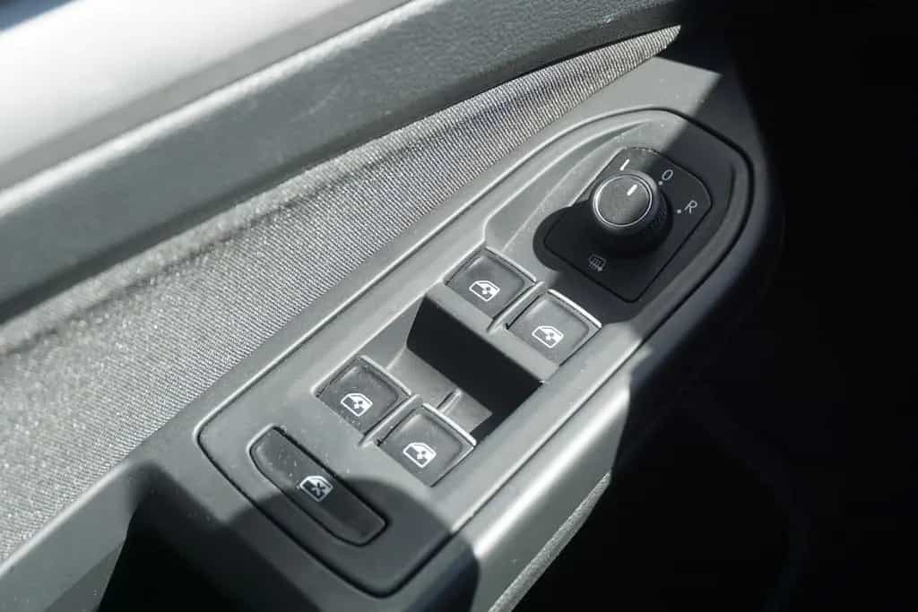 Volkswagen Golf VIII 1.5 TSI Life LED Navi App-Connect ACC 10/2020-photo-29