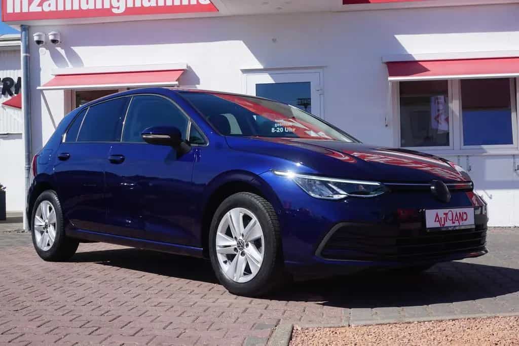 Volkswagen Golf VIII 1.5 TSI Life LED Navi App-Connect ACC 10/2020-photo-6