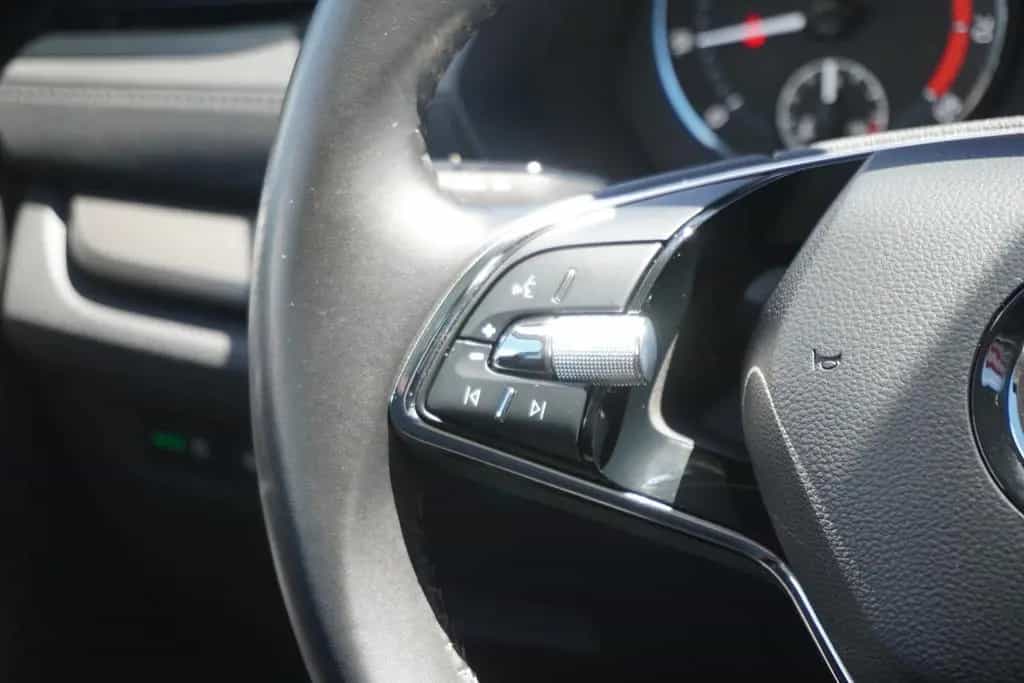 Skoda Octavia Combi 1.5 TSI Ambition LED Kamera PDC 09/2020-photo-12