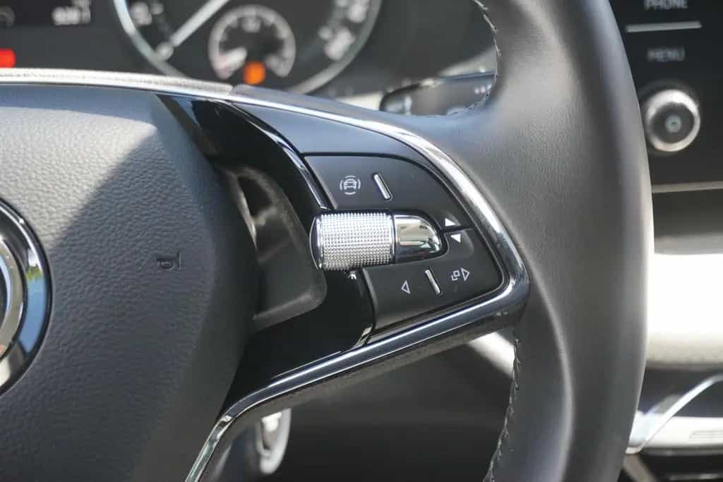 Skoda Octavia Combi 1.5 TSI Ambition LED Kamera PDC 09/2020-photo-13