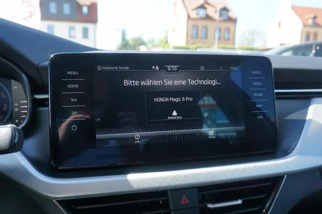 Skoda Kamiq 1.0 Tour DSG LED Navi Android Apple Kamera 09/2022-photo-15