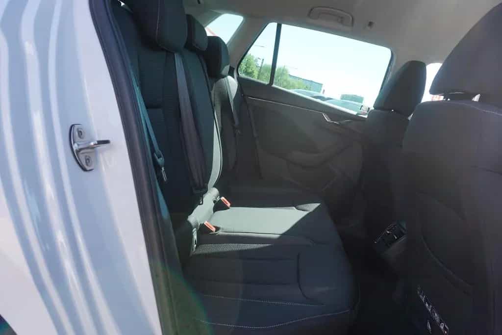Skoda Kamiq 1.0 Tour DSG LED Navi Android Apple Kamera 09/2022-photo-26