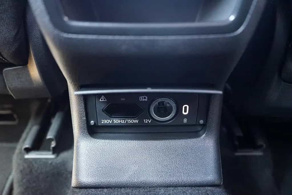 Skoda Karoq Sportline 1.5 TSI DSG LED ACC Navi Kamera 05/2025-photo-23