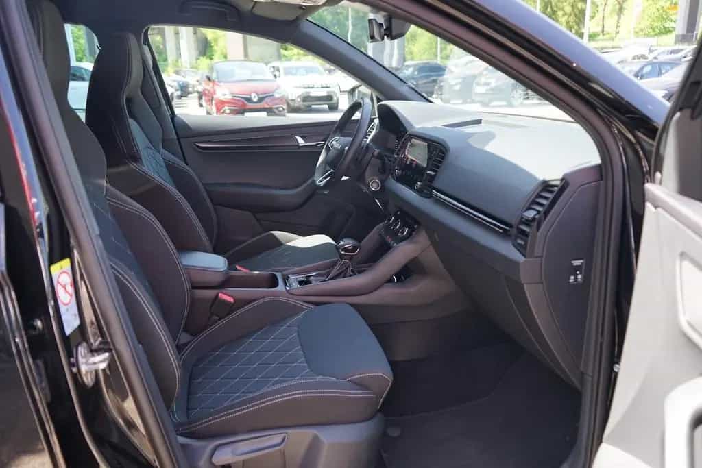 Skoda Karoq Sportline 1.5 TSI DSG LED ACC Navi Kamera 05/2025-photo-36
