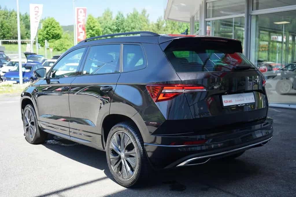 Skoda Karoq Sportline 1.5 TSI DSG LED ACC Navi Kamera 05/2025-photo-5