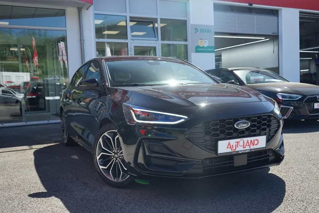 Ford Focus 1.0 M-Hybrid ST-Line LED Navi Sitzheizung 09/2024-photo-3