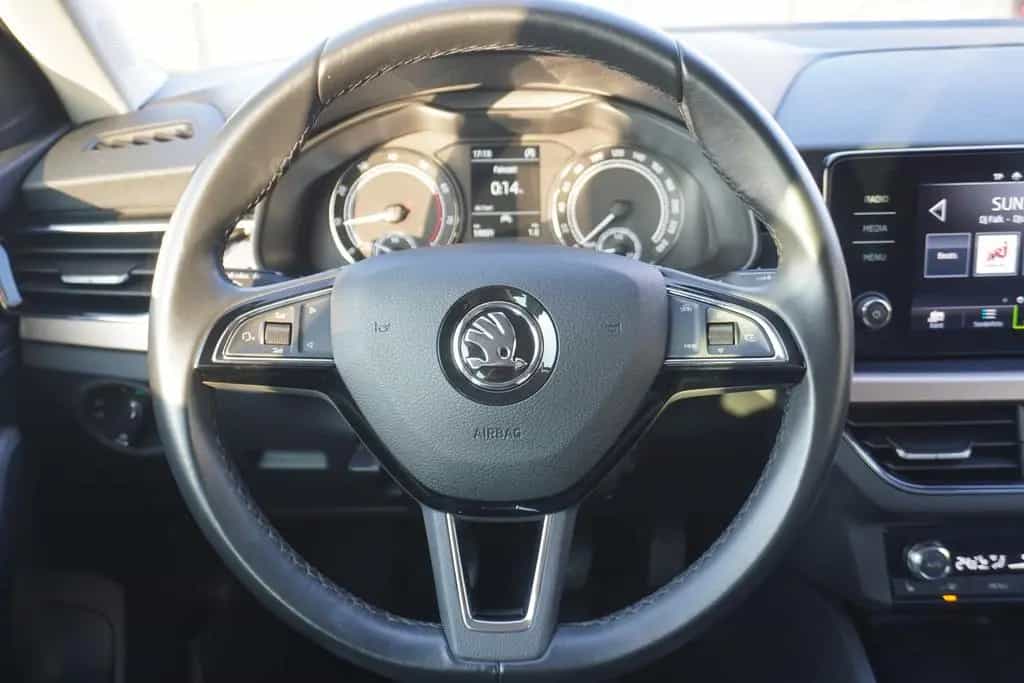 Skoda Scala 1.5 TSI Style LED PDC SmartLink Tempomat 07/2020-photo-17