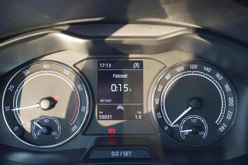 Skoda Scala 1.5 TSI Style LED PDC SmartLink Tempomat 07/2020-photo-19
