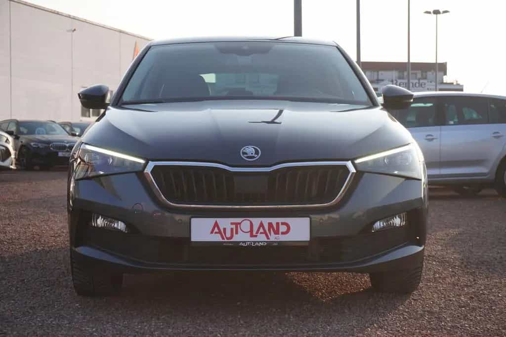 Skoda Scala 1.5 TSI Style LED PDC SmartLink Tempomat 07/2020-photo-5