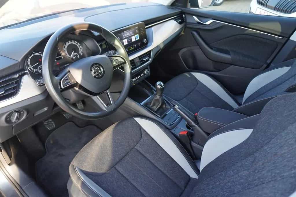 Skoda Scala 1.5 TSI Style LED PDC SmartLink Tempomat 07/2020-photo-7