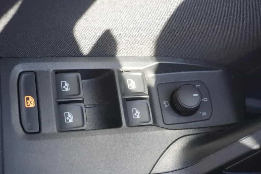 Seat Ibiza 1.5 FR DSG LED Navi ACC FullLink PDC 03/2022-photo-14