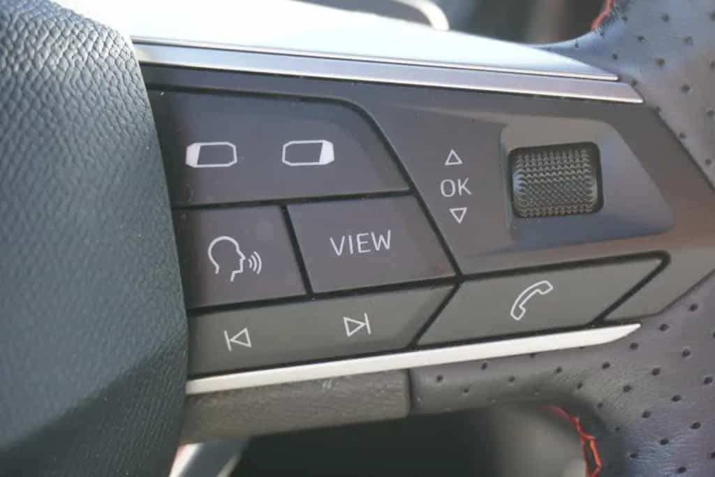 Seat Ibiza 1.5 FR DSG LED Navi ACC FullLink PDC 03/2022-photo-18