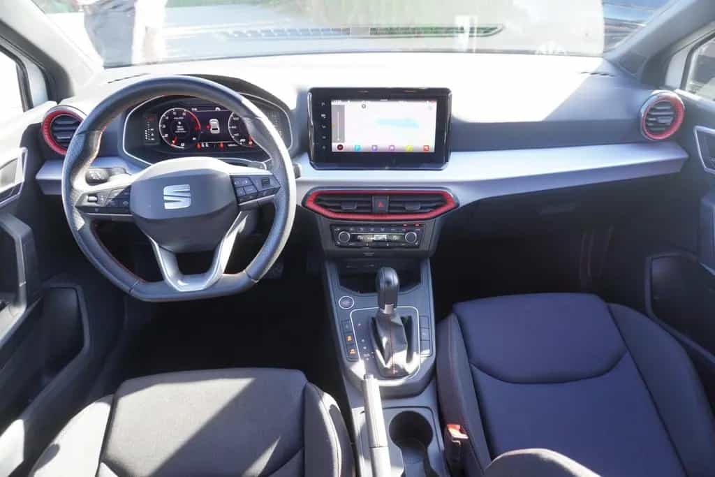 Seat Ibiza 1.5 FR DSG LED Navi ACC FullLink PDC 03/2022-photo-8