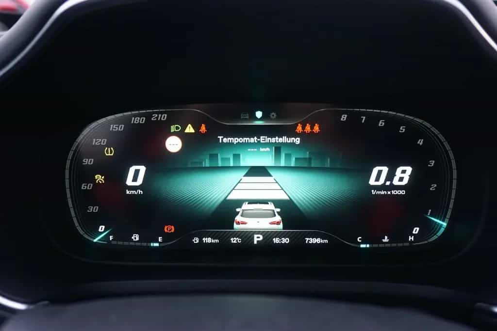 MG HS 1.5 Comfort Aut. LED Navi ACC Sitzheizung 08/2024-photo-17