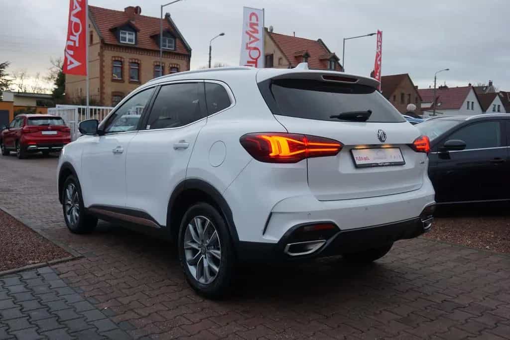 MG HS 1.5 Comfort Aut. LED Navi ACC Sitzheizung 08/2024-photo-2
