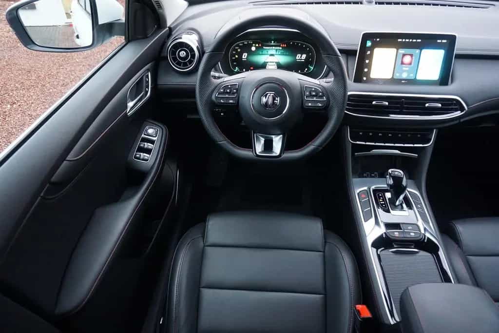 MG HS 1.5 Comfort Aut. LED Navi ACC Sitzheizung 08/2024-photo-8