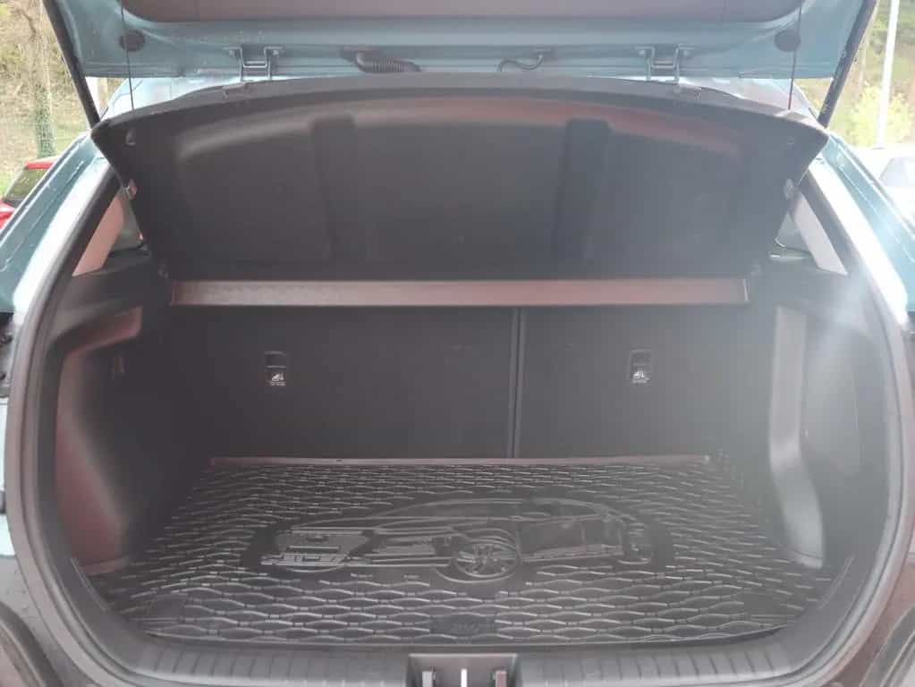 Hyundai KONA 1.0 T-GDI Premium 2WD LED Navi Head-Up AHK 11/2019-photo-37