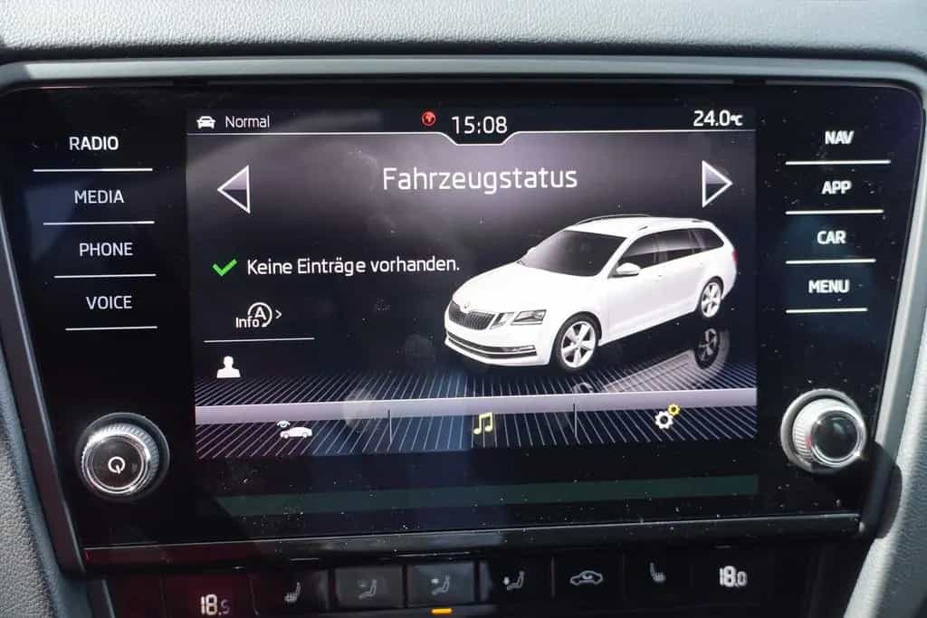 Skoda Octavia Combi 1.5 TSI Navi Kamera Klimaaut. AHK 11/2019-photo-13