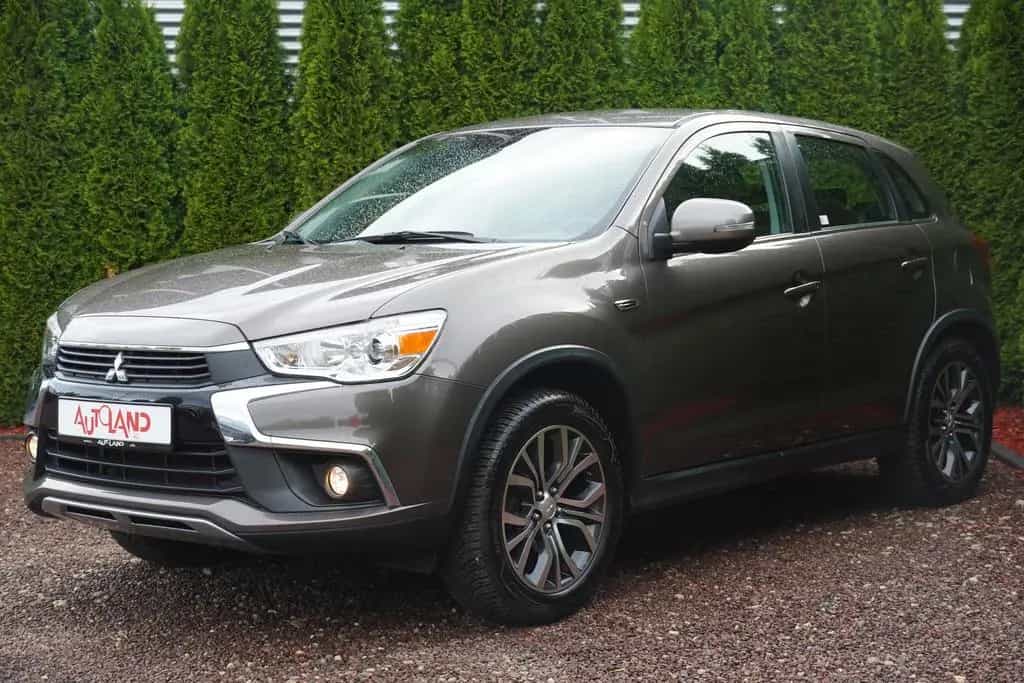 Mitsubishi ASX 1.6 Edition 2WD Kamera Sitzheizung Tempomat 01/2017-photo-1