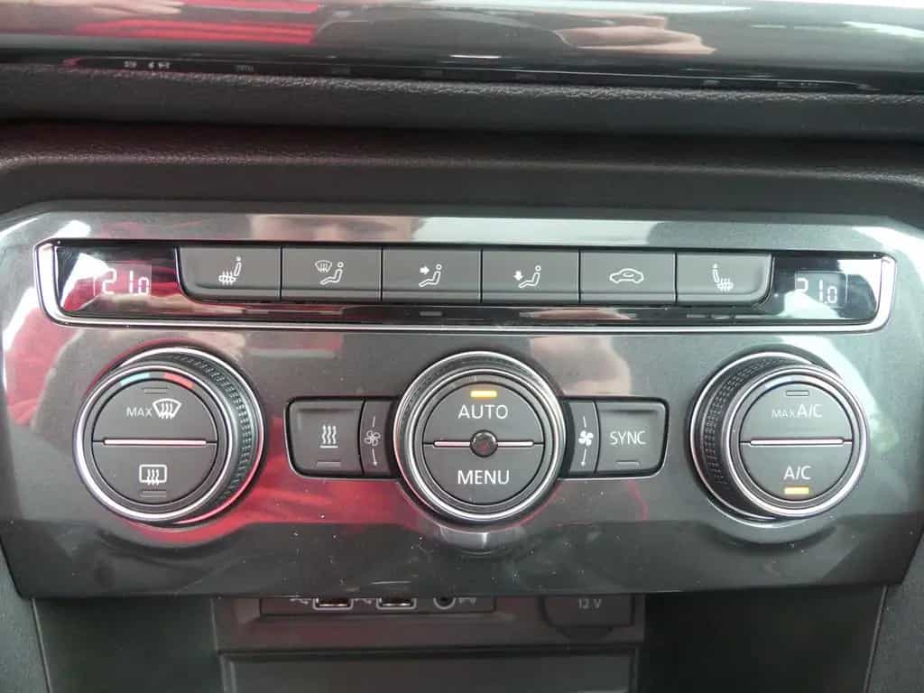 Seat Tarraco 2.0 TSI 4Drive LED 360 ACC Pano VC Stand 10/2019-photo-19