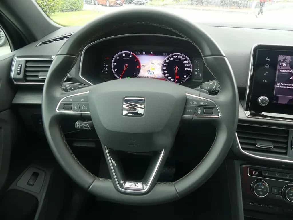 Seat Tarraco 2.0 TSI 4Drive LED 360 ACC Pano VC Stand 10/2019-photo-22