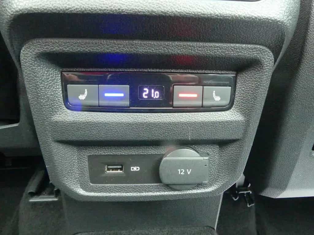 Seat Tarraco 2.0 TSI 4Drive LED 360 ACC Pano VC Stand 10/2019-photo-39