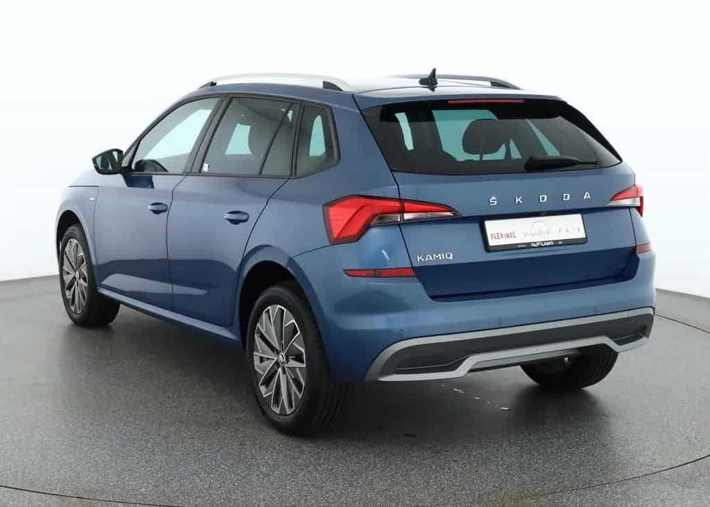 Skoda Kamiq 1.0 TSI DSG Clever LED Navi Kamera ACC DAB 01/2022-photo-2