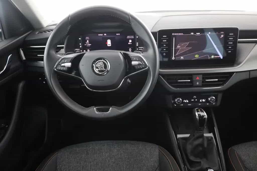 Skoda Kamiq 1.0 TSI DSG Clever LED Navi Kamera ACC DAB 01/2022-photo-9