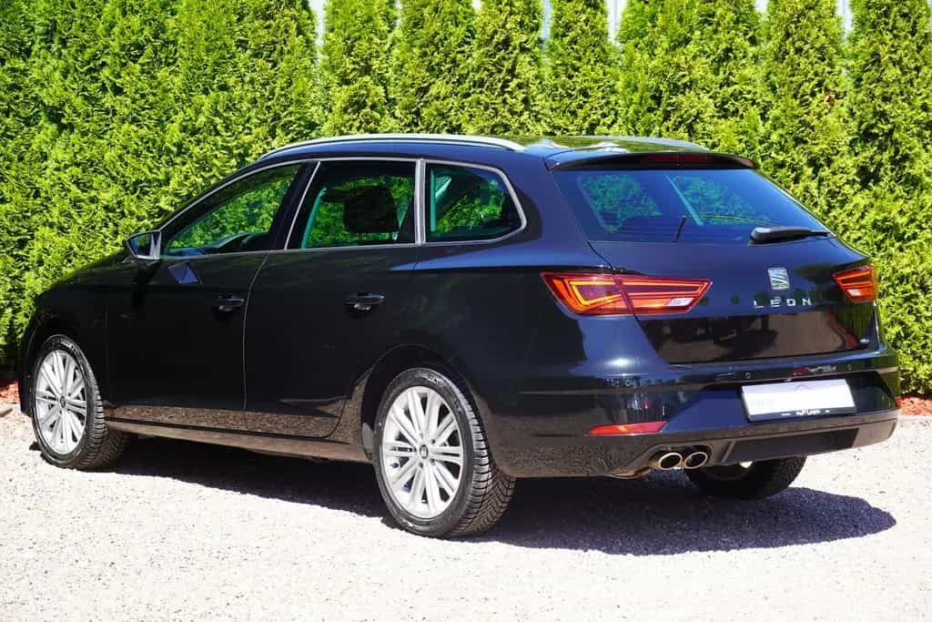 Seat Leon ST 1.5 Xcellence LED ACC Kamera FullLink 11/2019-photo-2