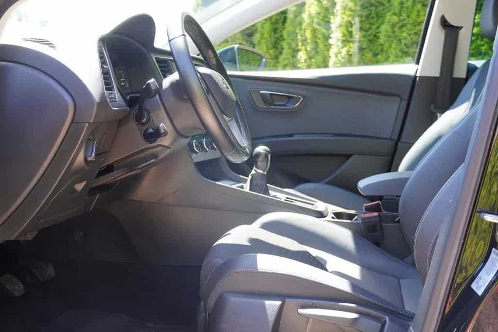 Seat Leon ST 1.5 Xcellence LED ACC Kamera FullLink 11/2019-photo-28