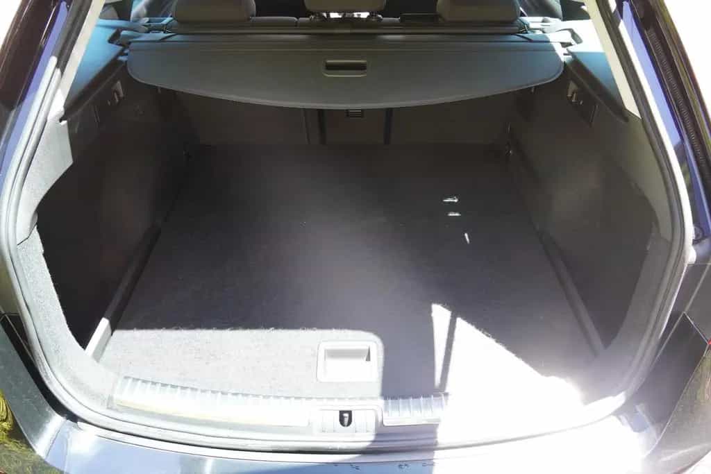 Seat Leon ST 1.5 Xcellence LED ACC Kamera FullLink 11/2019-photo-31