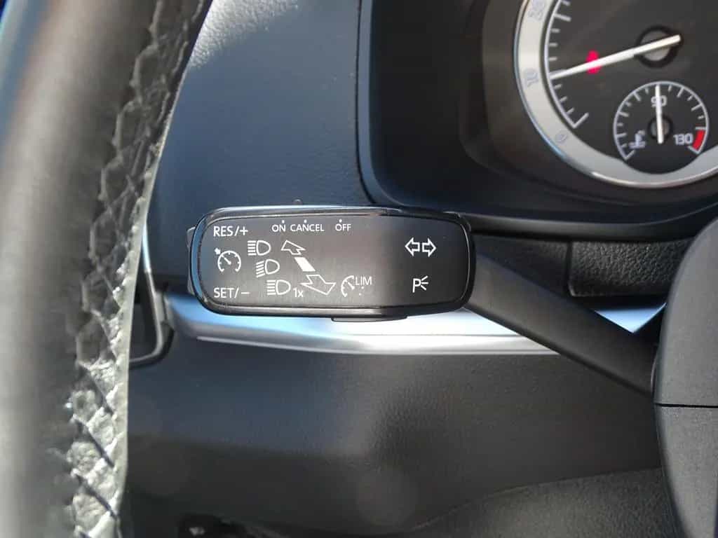 Skoda Karoq 1.5 TSI Style DSG LED Navi el. Heckklappe 07/2018-photo-20