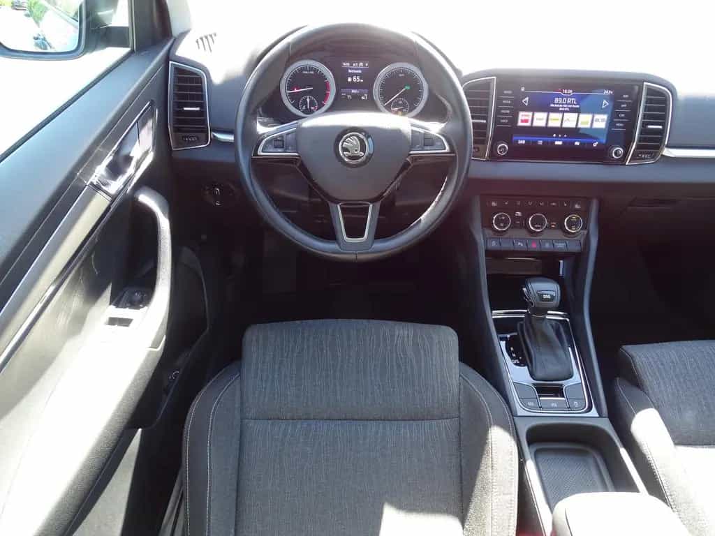 Skoda Karoq 1.5 TSI Style DSG LED Navi el. Heckklappe 07/2018-photo-9