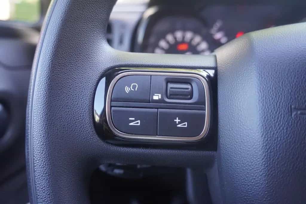 Citroën C3 Puretech LED Tempomat Sitzheizung PDC USB 09/2020-photo-19