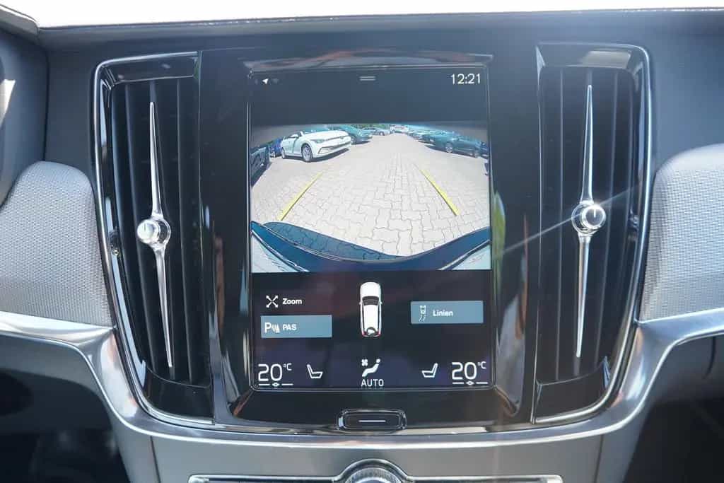 Volvo V90 Kombi T5 R Design LED Panorama ACC Kamera 12/2019-photo-19