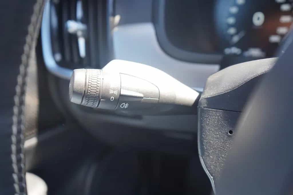 Volvo V90 Kombi T5 R Design LED Panorama ACC Kamera 12/2019-photo-27