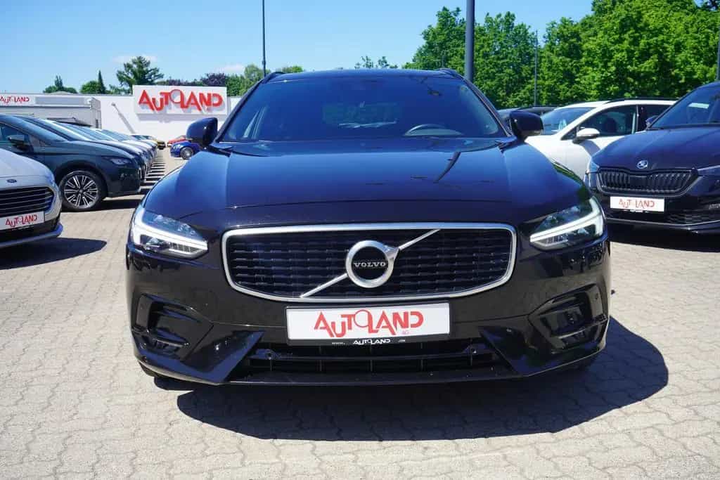 Volvo V90 Kombi T5 R Design LED Panorama ACC Kamera 12/2019-photo-8