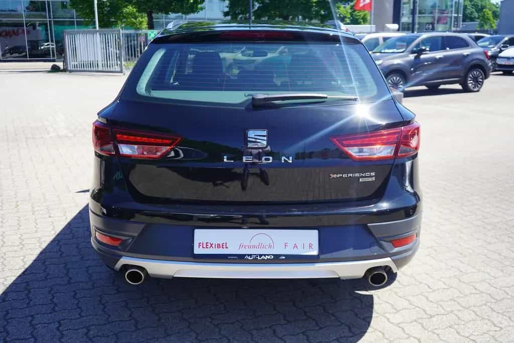 Seat Leon ST 1.8 X-Perience 4Drive LED Kamera ACC AHK 09/2016-photo-4