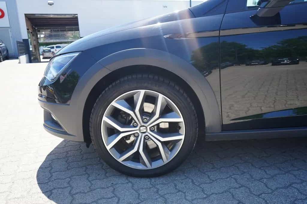 Seat Leon ST 1.8 X-Perience 4Drive LED Kamera ACC AHK 09/2016-photo-9