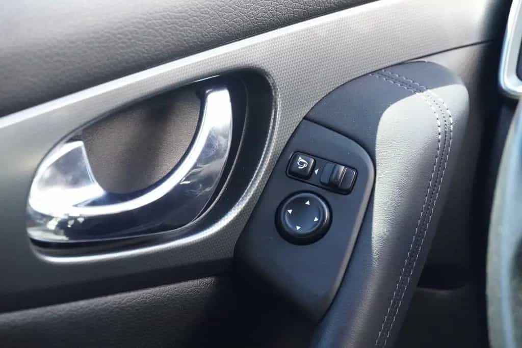 Nissan Qashqai 1.3 Tekna Klimaaut. LED Navi Totwinkel 10/2019-photo-18