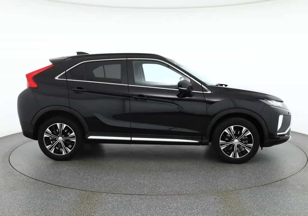 Mitsubishi Eclipse Cross 1.5 T-MIVEC Aut. LED ACC 360° AHK 04/2020-photo-5