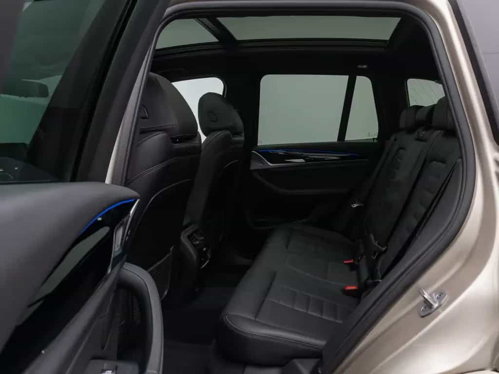 BMW X3 xD30d M Sport Panorama Kamera DAB HiFi DisKey 02/2021-photo-24