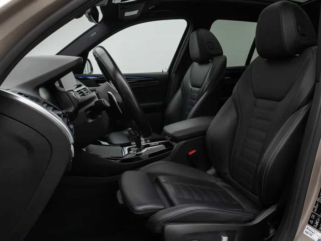 BMW X3 xD30d M Sport Panorama Kamera DAB HiFi DisKey 02/2021-photo-35