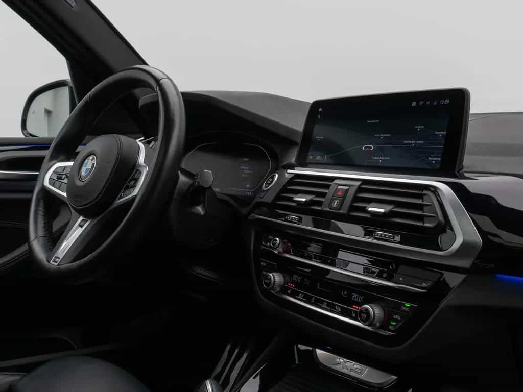 BMW X3 xD30d M Sport Panorama Kamera DAB HiFi DisKey 02/2021-photo-38