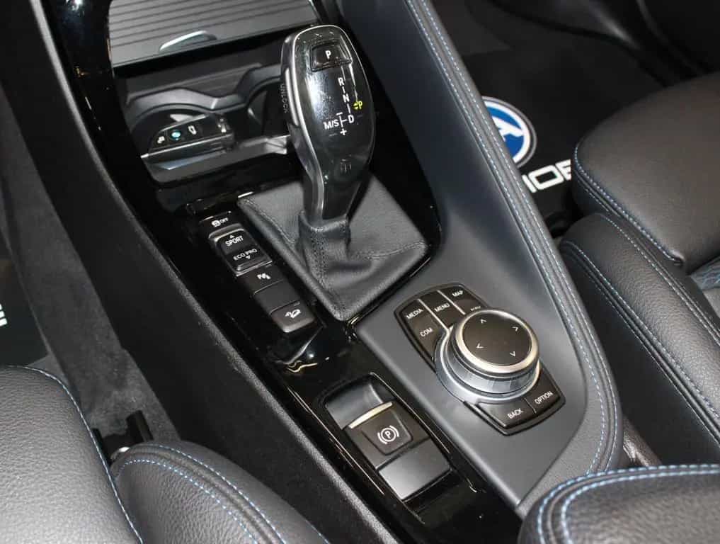 BMW X1 xDrive20i M Sport *1.Hand*HUD*Kamera 06/2020-photo-13