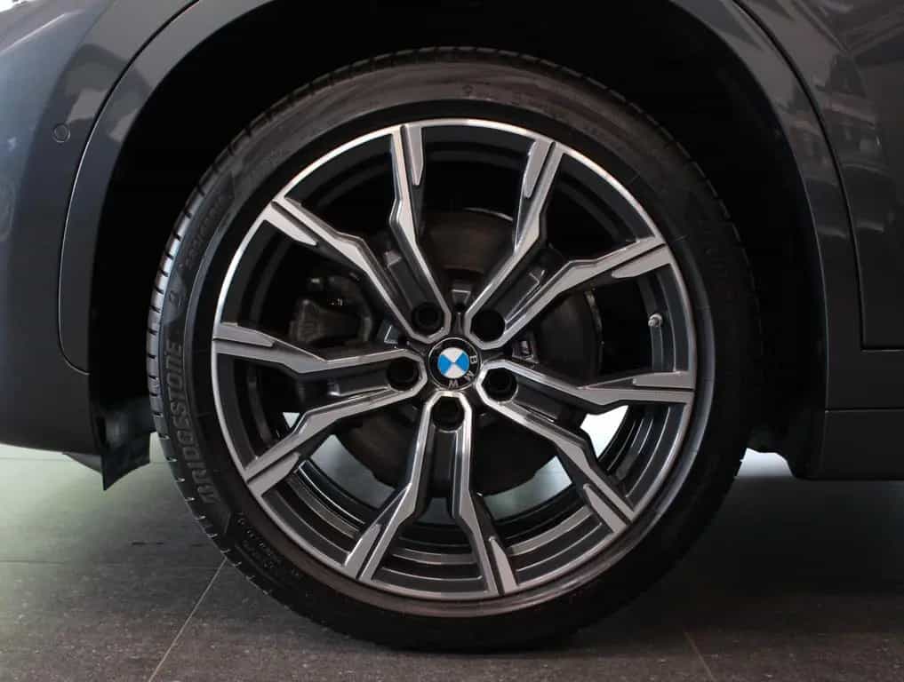BMW X1 xDrive20i M Sport *1.Hand*HUD*Kamera 06/2020-photo-18