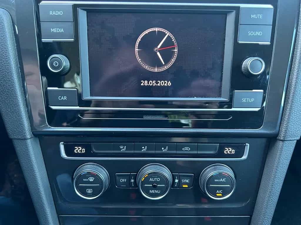 Volkswagen Golf VII Lim. Trendline erst.59.000 Km ! 03/2020-photo-11