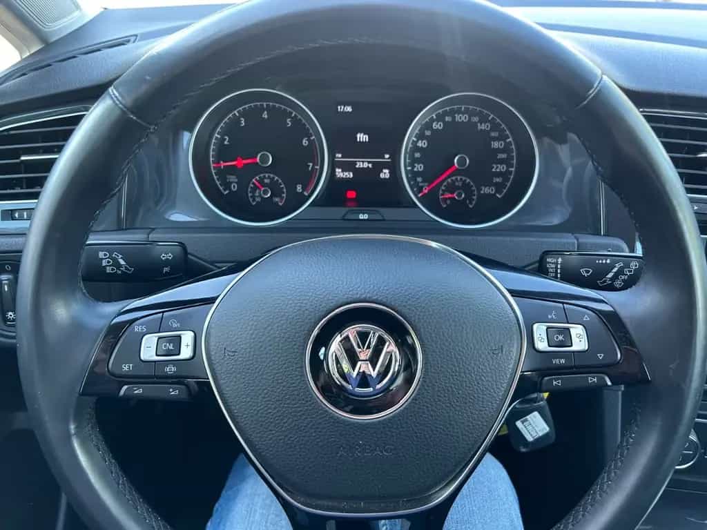 Volkswagen Golf VII Lim. Trendline erst.59.000 Km ! 03/2020-photo-14